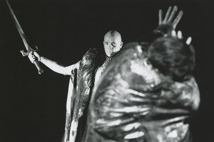 Production still for "The Chronicle of Macbeth". John Nobbs as Banquo's Ghost. Photographer: Reimund Zunde
