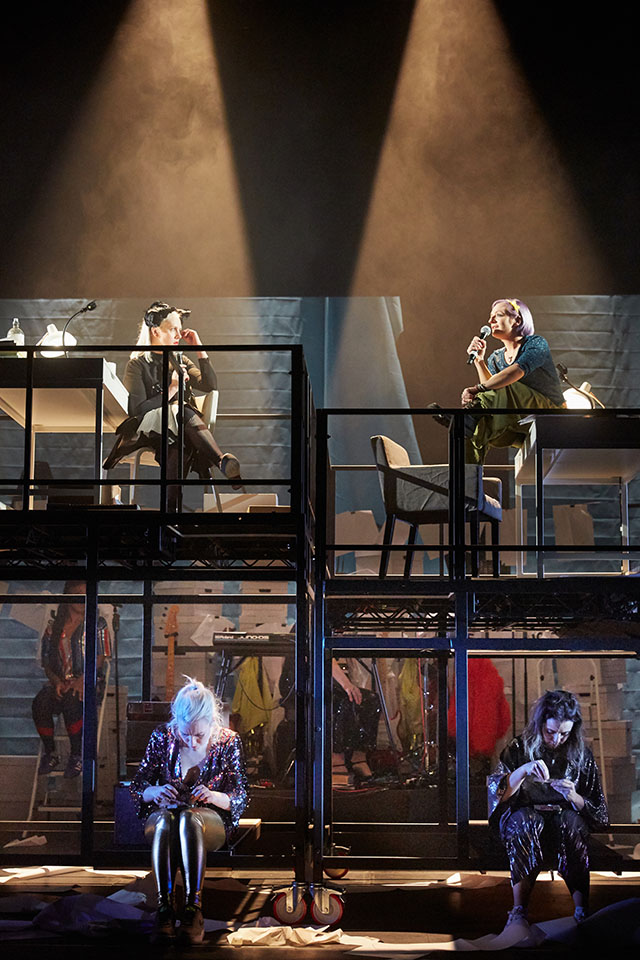 Production still for "A Pacifist's Guide to the War on Cancer".Top, L-R: Bryony Kimmings, Lara Veitch. Bottom, L-R: Lottie Vallis, Eva Alexander. Photographer: Mark Douet