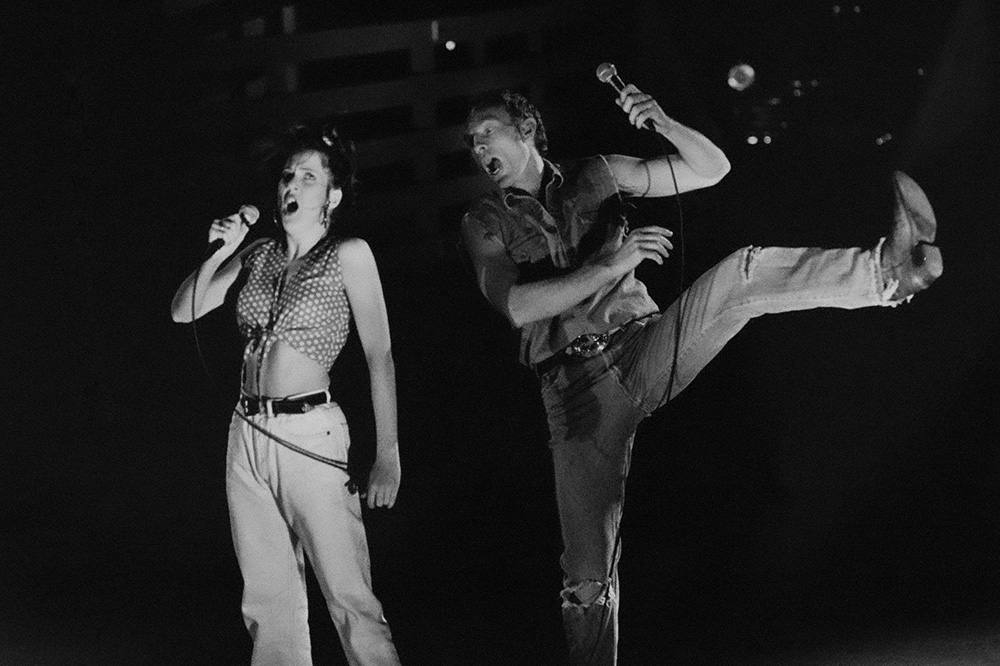 Production still for "King of Country". L-R: Carrie Barr as Vikki, Wayne Pygram as Hank. Photographer: Jeff Busby