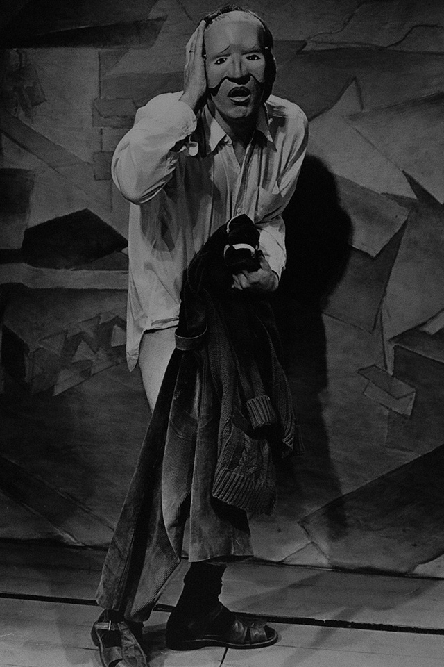 Publicity still for "Bertolt Brecht Leaves Los Angeles". William Zappa as Brecht. Photographer: Jeff Busby