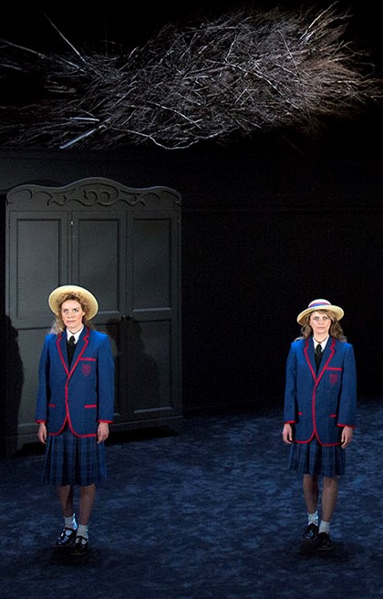 Picnic at Hanging Rock (2016)