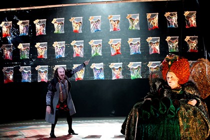 Production still for "Elizabeth, Almost by Chance a Woman". L-R: Bille Brown as Shakespeare, Julie Forsyth as Elizabeth. Photographer: Jeff Busby 